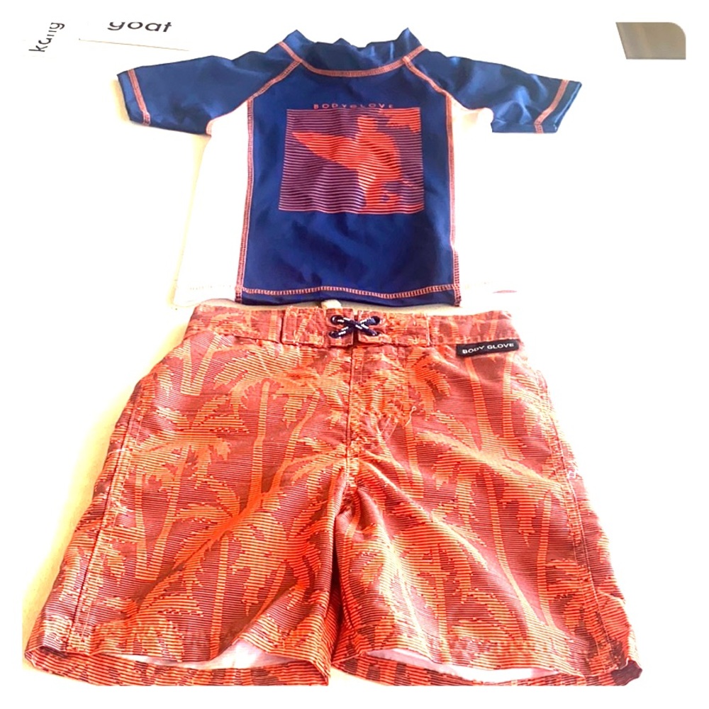 Boys swim set by Body Glove